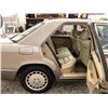 Image 40 : A12I -- 1991 MERCEDES 300 E, GOLD, 266004 KMS
