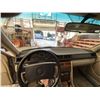 Image 55 : A12I -- 1991 MERCEDES 300 E, GOLD, 266004 KMS