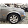 Image 29 : C6D -- 2003 JAGUAR S TYPE, GREY, 192672 KMS
