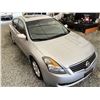 Image 10 : A12N -- 2008 NISSAN ALTIMA, GREY, 186302 KMS