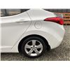 Image 25 : E4 -- 2013 HYUNDAI ELANTRA, WHITE, 212250 KMS