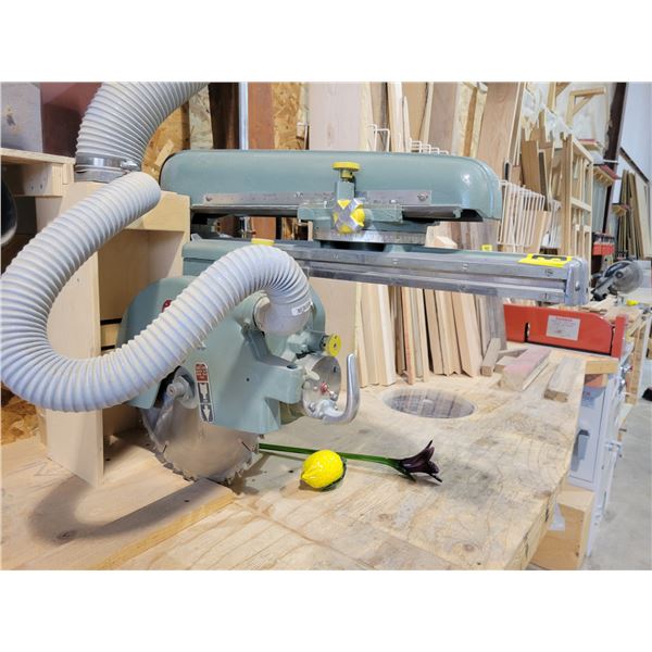 Radial arm saw, 110v