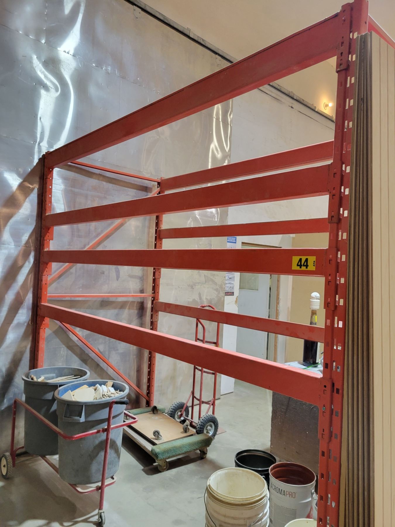 Pallet racking, 4 sections 48