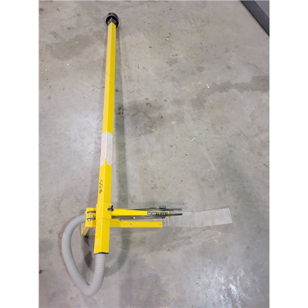 Dust collector arm for table saw