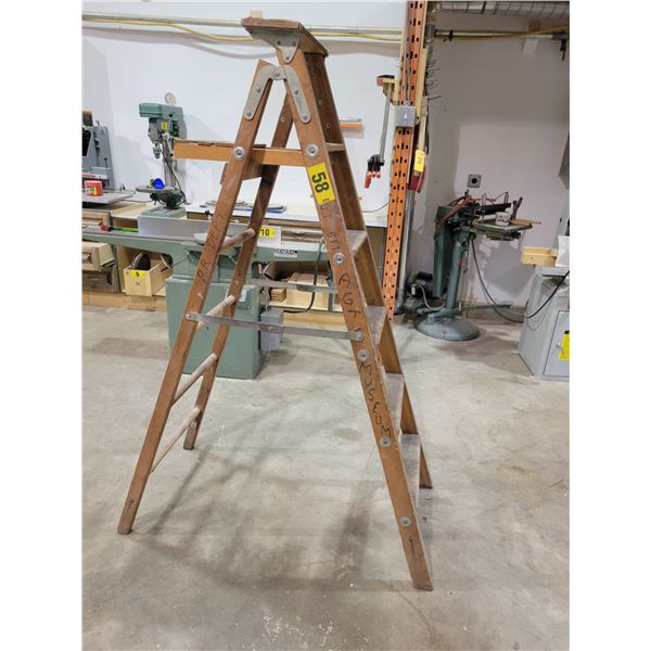 6' AGT wooden step ladder