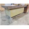 Image 2 : Carpeted work desk/bench 36" x 72" x 34" high