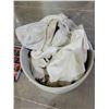 Image 2 : pail of dust collection bags