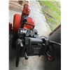 Image 3 : Husqvarna snow blower, 8527SBE