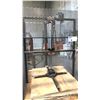 Image 2 : GENERAL PNEUMATIC HEAVY DUTY PEDAL PRESS STATION