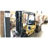 Image 2 : HYSTER FOUR CYLINDER ENGINE W/ MONOTROL PEDAL 3 STAGE PROPANE FORKLIFT