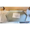 Image 2 : BOX OF 12 HAY GREY KALEIDO M DESIGN TRAYS