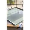 Image 2 : BOX OF 6 HAY GREY KALEIDO XL DESIGN TRAYS
