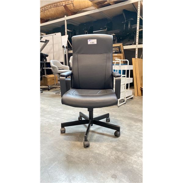 BLACK LEATHER ADJUSTABLE MOBILE OFFICE CHAIR (STYLE 3)