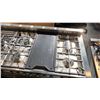 Image 8 : SMEG STAINLESS STEEL GAS 5 BURNER STOVE TOP WITH HOT PLATE AND DUAL OVEN (47.5"W 27"D 37.5"H)