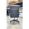 Image 5 : BLACK LEATHER ADJUSTABLE MOBILE OFFICE CHAIR (STYLE 1)