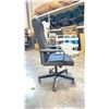Image 3 : BLACK LEATHER ADJUSTABLE MOBILE OFFICE CHAIR (STYLE 1)