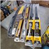 Image 1 : 2 NEW SETS OF WIPER BLADES, BOTH  22" AND ADDITIONAL 22" ULTIMATEX BLADE