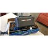 Image 3 : TRAY OF SUMP PUMP, WATER HOSE, SHRINK WRAP HANDLE AND MORE