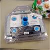 Image 2 : LOT OF SHOWERHEADS AND 2 MULTI-SURFACE VACUUM HEADS