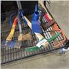 Image 1 : ASSORTED HATCHESTS, PICK AND HEADS ETC