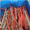 Image 2 : TOTE OF HILTI STRIP SCREWS