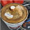 Image 2 : 5 GALLON OF DECK STAIN