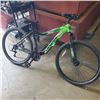 Image 1 : HYPER VIKING TRAIL 27.5 HARDTAIL BIKE