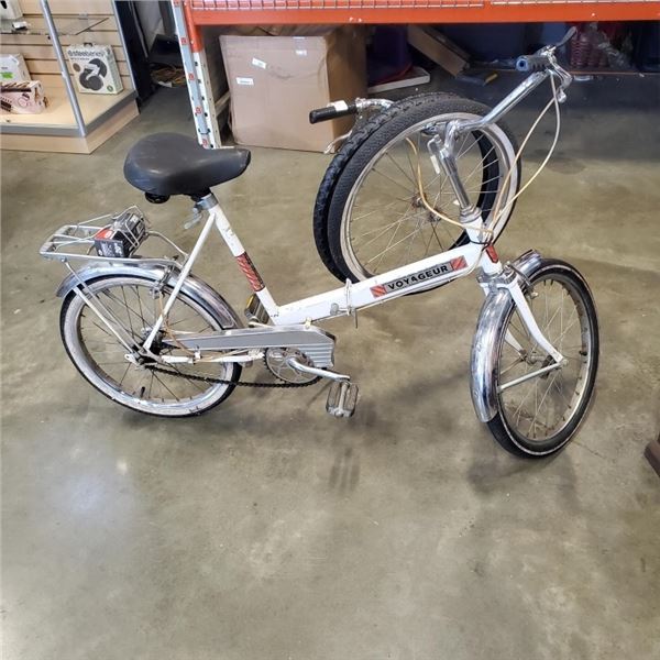 VINTAGE VOYAGER FOLDING BIKE WITH EXTRA TIRES