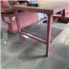 Image 2 : HEAVY DUTY SHOP TABLE