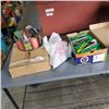 Image 1 : APPROX 1000 SWIZZEL STICK, COLLECTOR SPOONS AND SPORTS MEDALLION