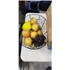 Image 2 : 2 BOXES OF ESTATE GOODS AND DECORATIVE ITEMS