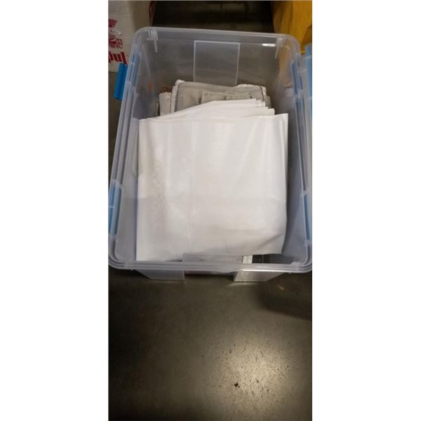 TOTE OF VARIOUS FABRIC