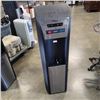 Image 1 : CULLIGAN BOTTOM FEED WATERCOOLER