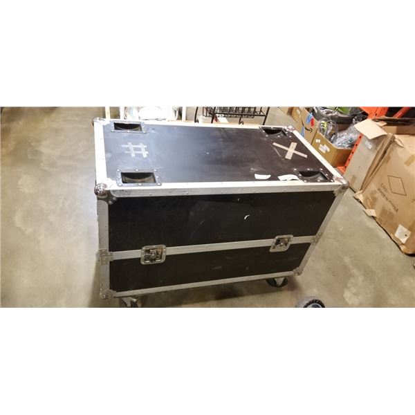 ROLLING TRAVEL CASE