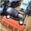 Image 2 : TRAY OF ASSORTED DIECAST CARS