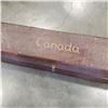 Image 2 : WOODEN ROLLING CASE 'CANADA' 41 INCH LONG