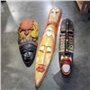 Image 1 : WOODEN MASK DECOR