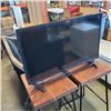 Image 1 : INSIGNIA FLAT SCREEN TV