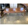 Image 1 : VINTAGE COFFEE TABLE