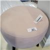 Image 2 : STRUCTUBE MICROFIBRE FOOTSTOOL