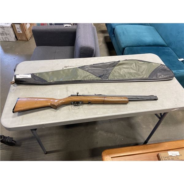 CROSMAN 1400 PUMP ACTION PELLET RIFLE, WITH LEATHER SHEATH