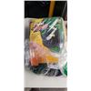 Image 2 : THREE FLEXI HOSES, ASSORTED SIZES