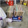 Image 2 : LARGE COLLECTION OF ESTATE RECORDS