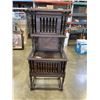 Image 1 : HIGHLY CARVED ANTIQUE CABINET