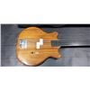 Image 2 : BULLET HOLE BASS IN GIBSON HARD CASE