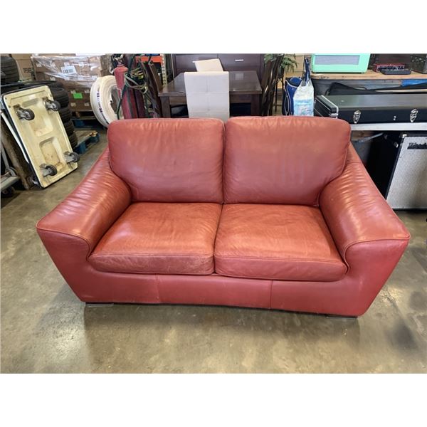 RED LEATHER MODERN LOVE SEAT