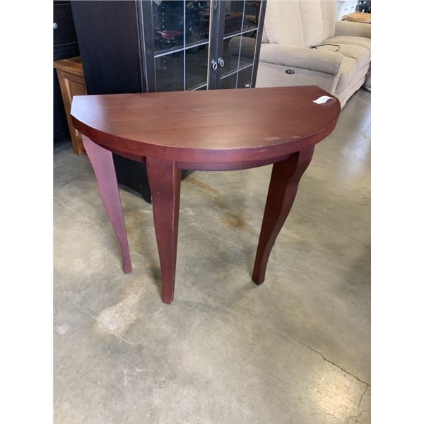 VINTAGE D TABLE