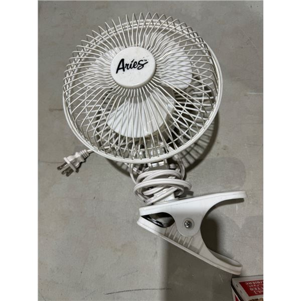 Clip on fan