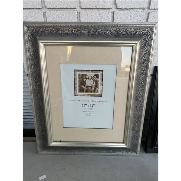 11 x 14 frame