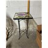 Image 2 : Accent table
